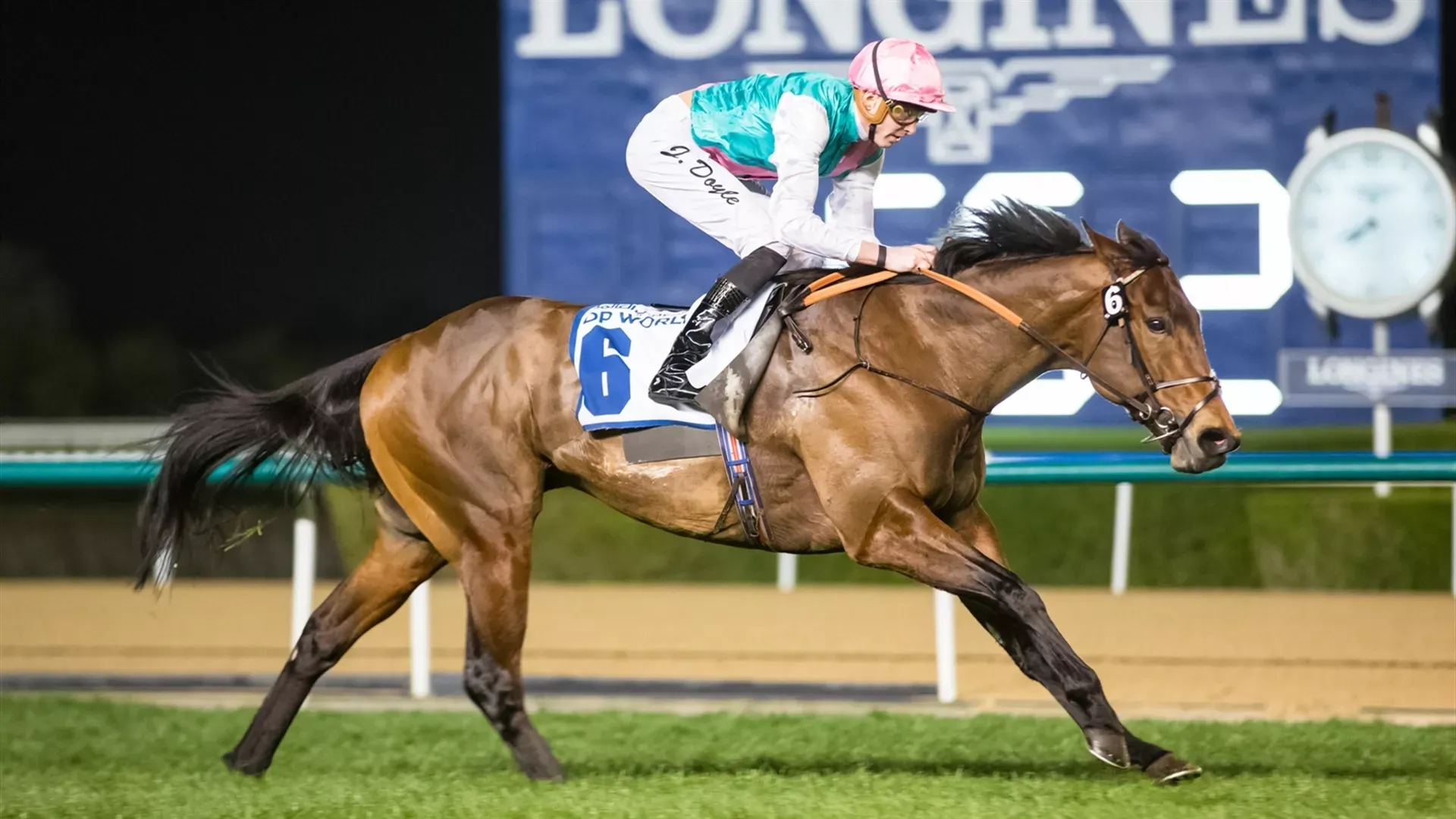 EQUILATERAL Dubai Racing Club// Erika Rasmussen