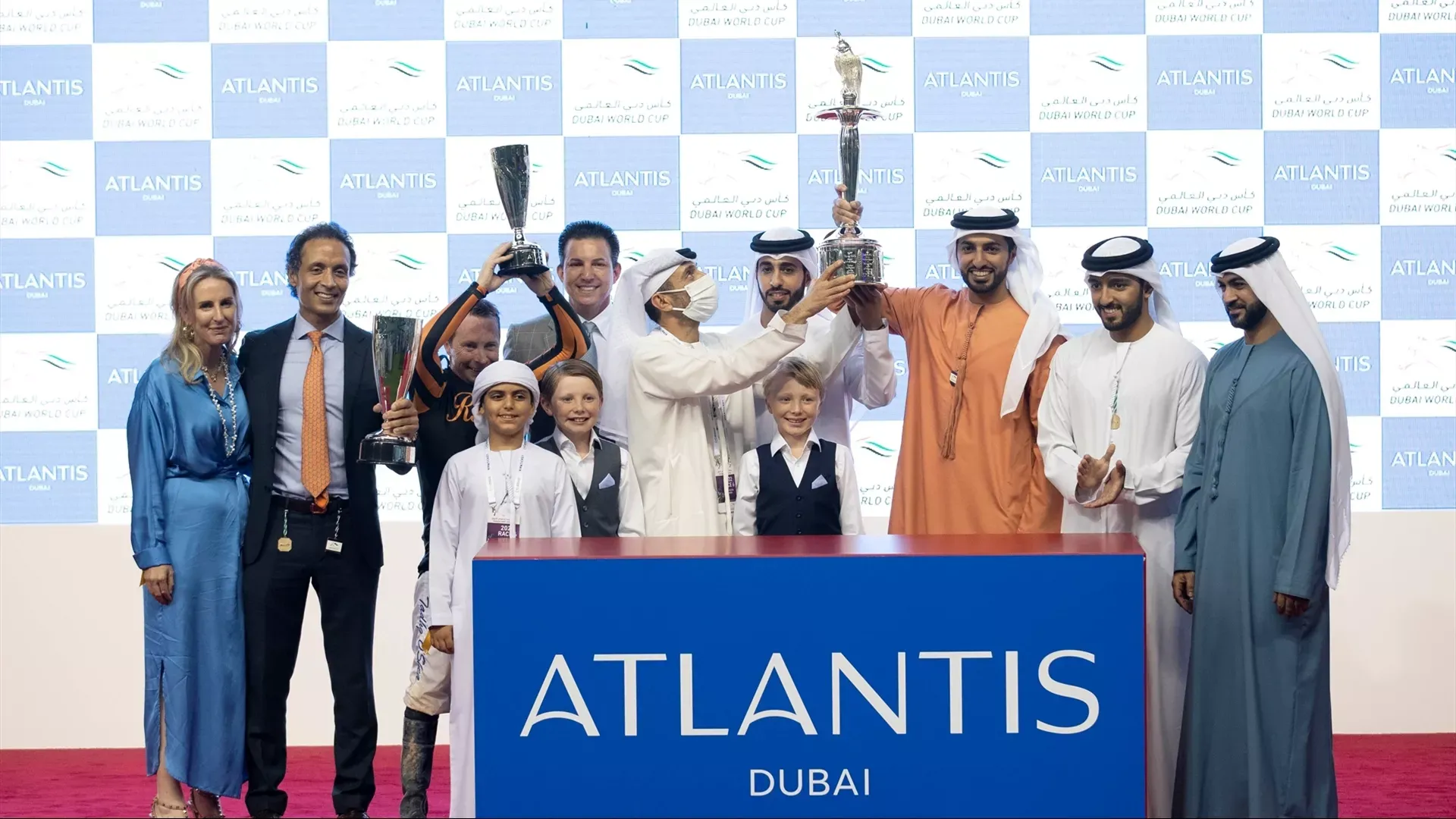 Switzerland (USA) (Bhupat Seemar) Presentation wins the Dubai Golden Shaheen - 260322