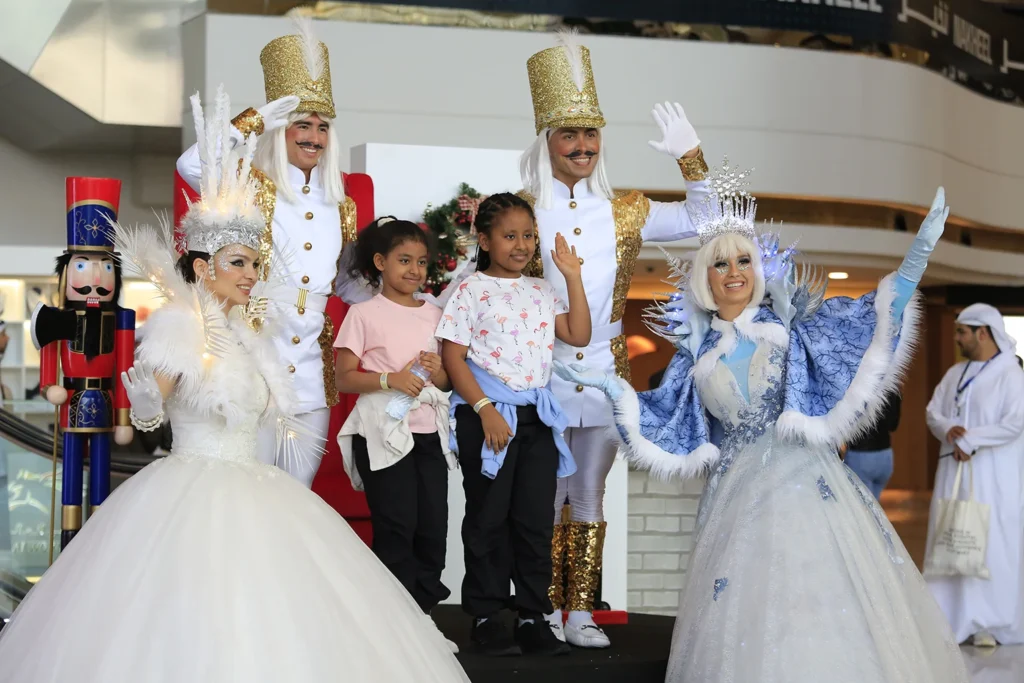 Festive entertainment performers at races