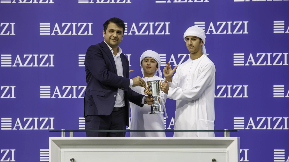 ROYAL FAVOUR (GB) (Simon & Ed Crisford-William Buick) wins Azizi Creek Views Race (1)