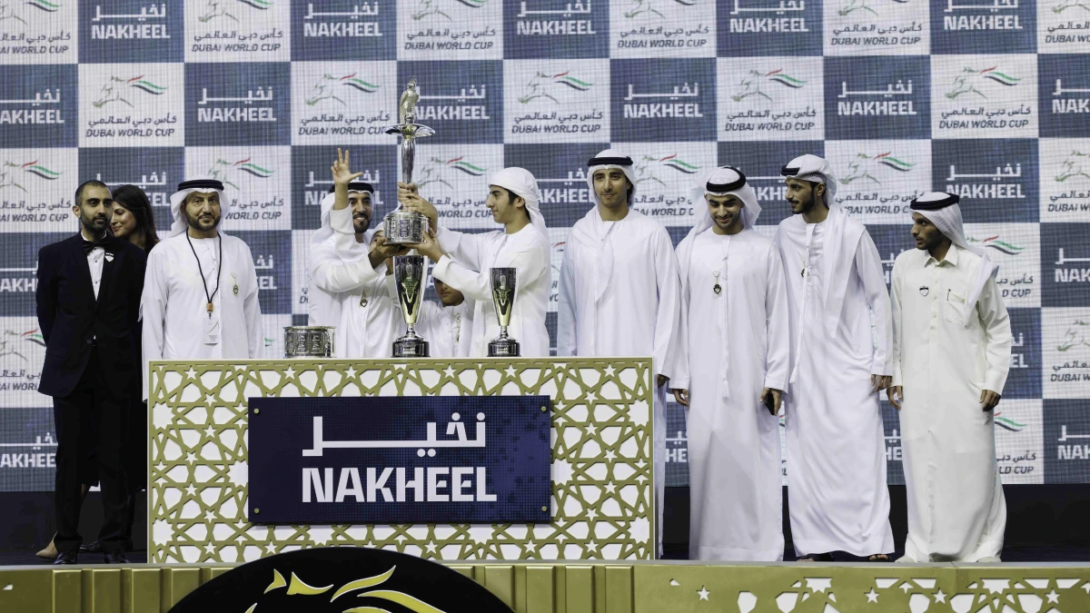 Presentation  - DARK SAFFRON (USA) wins the Dubai Golden Shaheen (Credit - DRC) – 05042025