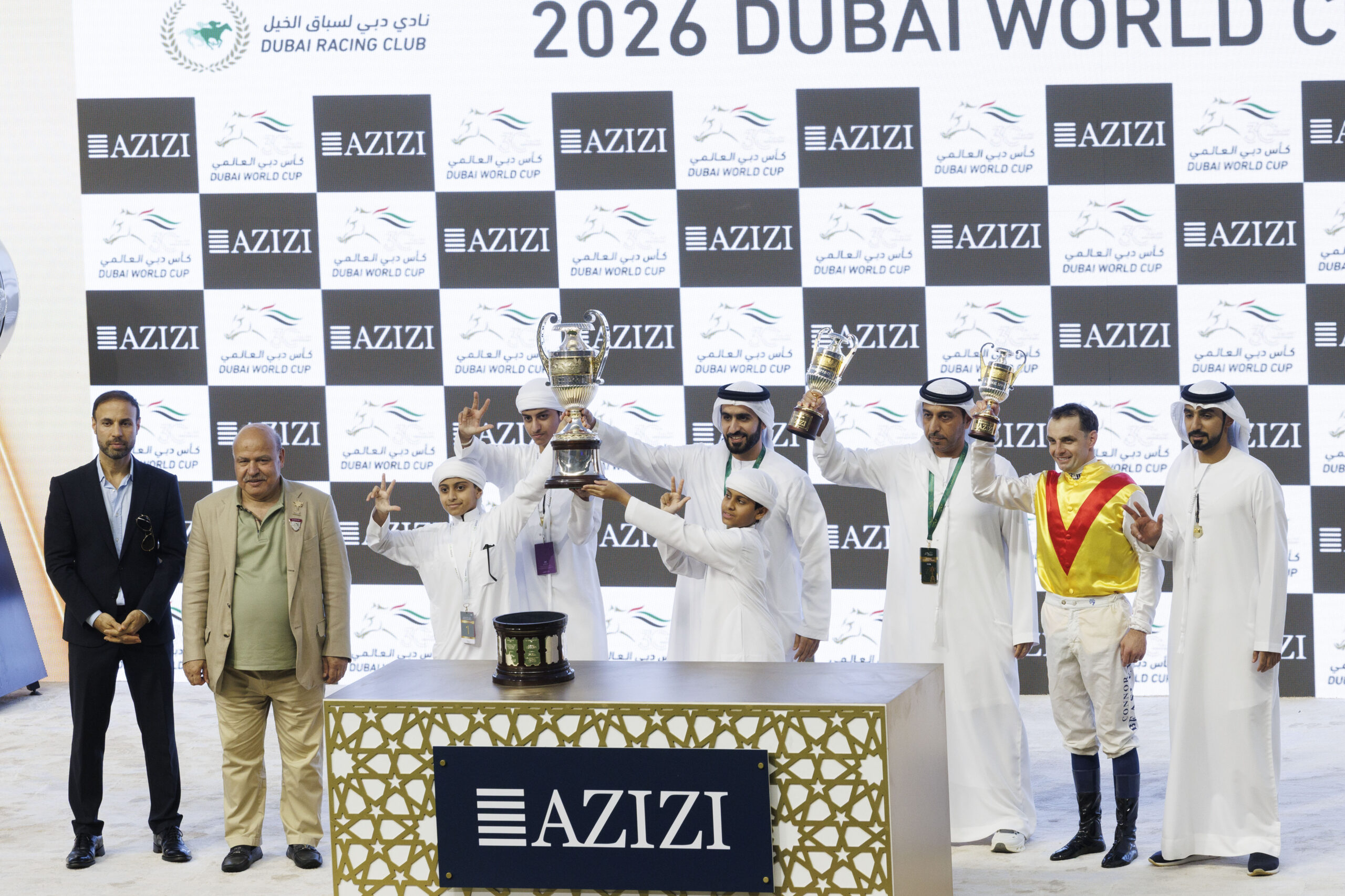 Presentation - NATIVE APPROACH (GB) wins the Al Quoz Sprint